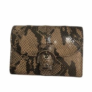 Coach vintage y2k snakeskin embossed soho wallet